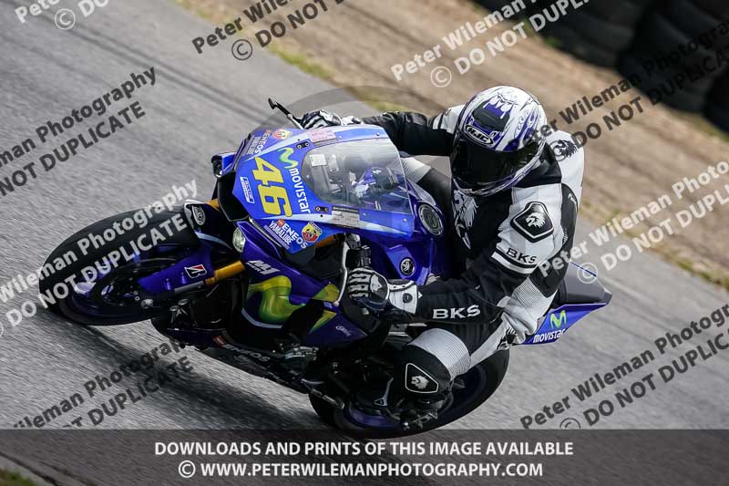enduro digital images;event digital images;eventdigitalimages;lydden hill;lydden no limits trackday;lydden photographs;lydden trackday photographs;no limits trackdays;peter wileman photography;racing digital images;trackday digital images;trackday photos